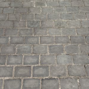 Kandla grey platine gezaagde top 11x17x5/7 46st/m2