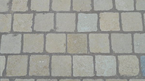 Kassei tandur yellow platine, verouderd 14x14x5 44st/m2